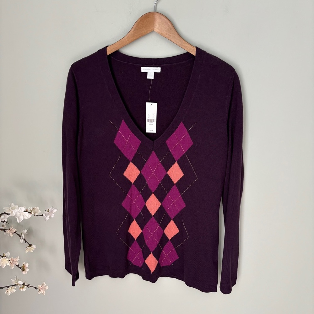 New York and Company  Purple V neck Argyle Sweater NWT Size L